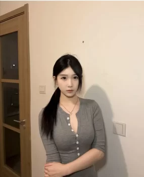 大奶妹子爽飞天