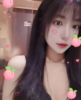 上海大奶小嫩妹雯雯