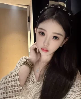 清纯可爱温柔甜妹