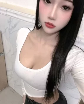 大胸高颜值妹子下海兼职