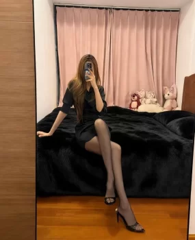 妩媚新人肥美鲍鱼水超多