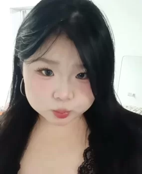 沈阳嫩妹，很年轻，19