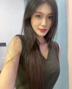 前同事开的楼凤店