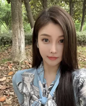 南京长腿嫩妹体验好，身材极品，