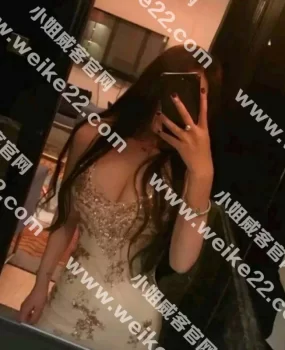 昨天刚去泻火的妹子，很会玩