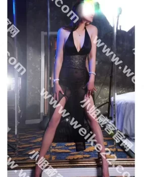 气质美腿高素质少妇，值得一试