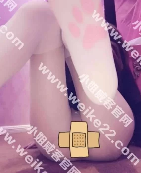 大胸美女，景阳广场爽的一匹